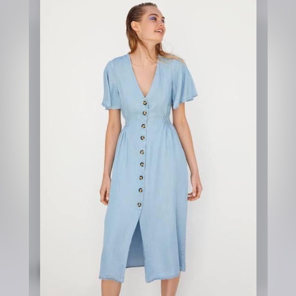 Zara Dresses & Skirts - NWT ZARA SHORT SLEEVE CHAMBRAY BUTTON DOWN MIDI DRESS SIZE EXTRA SMALL XS